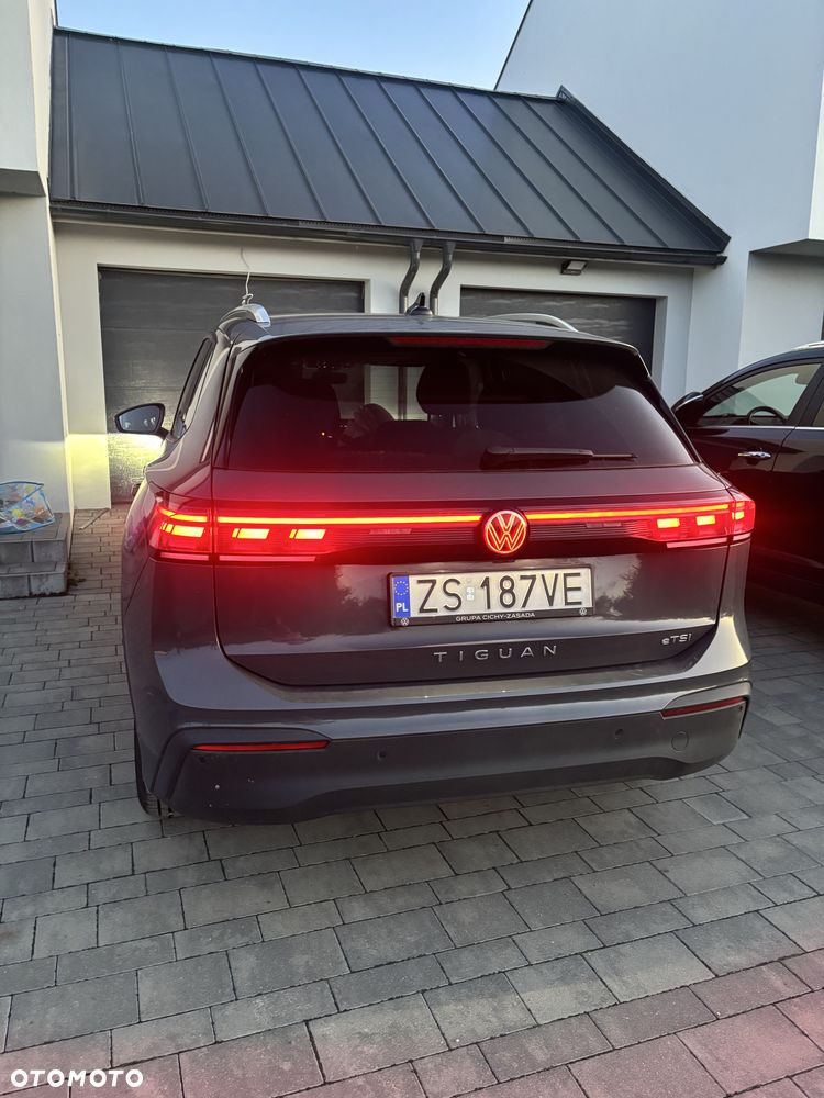 Volkswagen Tiguan 1.5 eTSI Life Plus DSG - 12