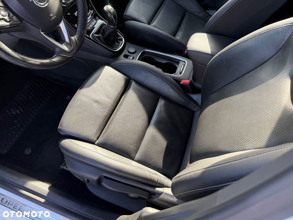 Opel Astra 1.4 Turbo Sports Tourer Edition - 15