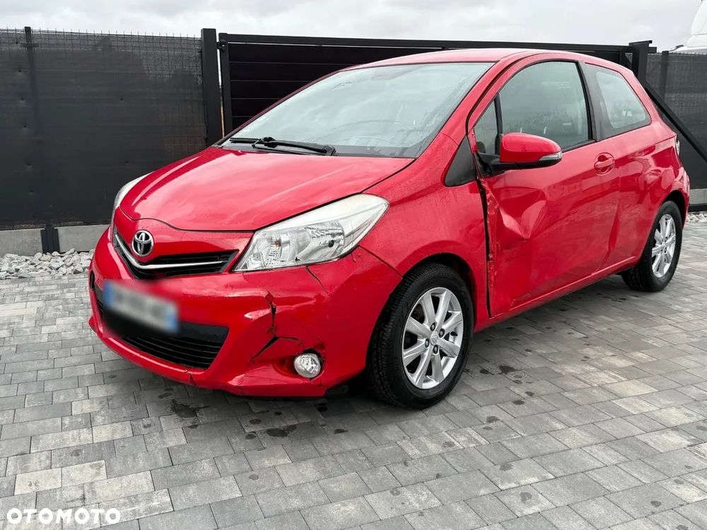 Toyota Yaris 1.0 VVT-i - 6