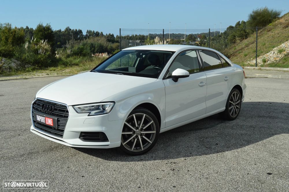 Audi A3 Limousine 30 TFSI - 1