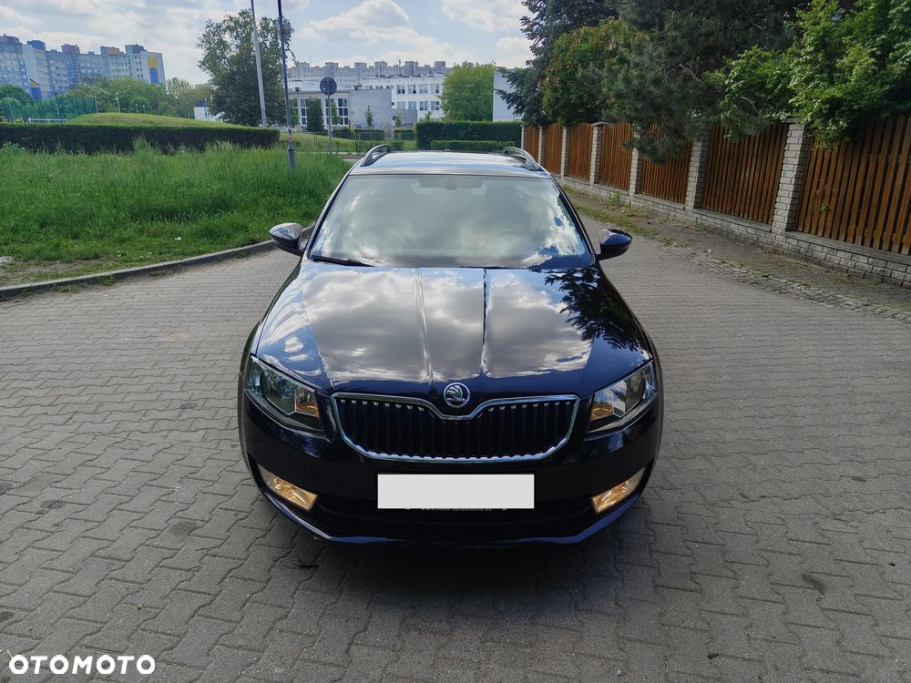 Skoda Octavia 2.0 TDI Premium Edition - 3