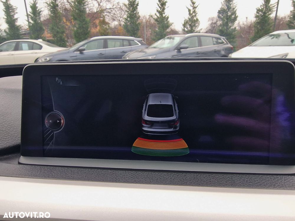 BMW Seria 3 320d xDrive Sport-Aut. Luxury Line - 17