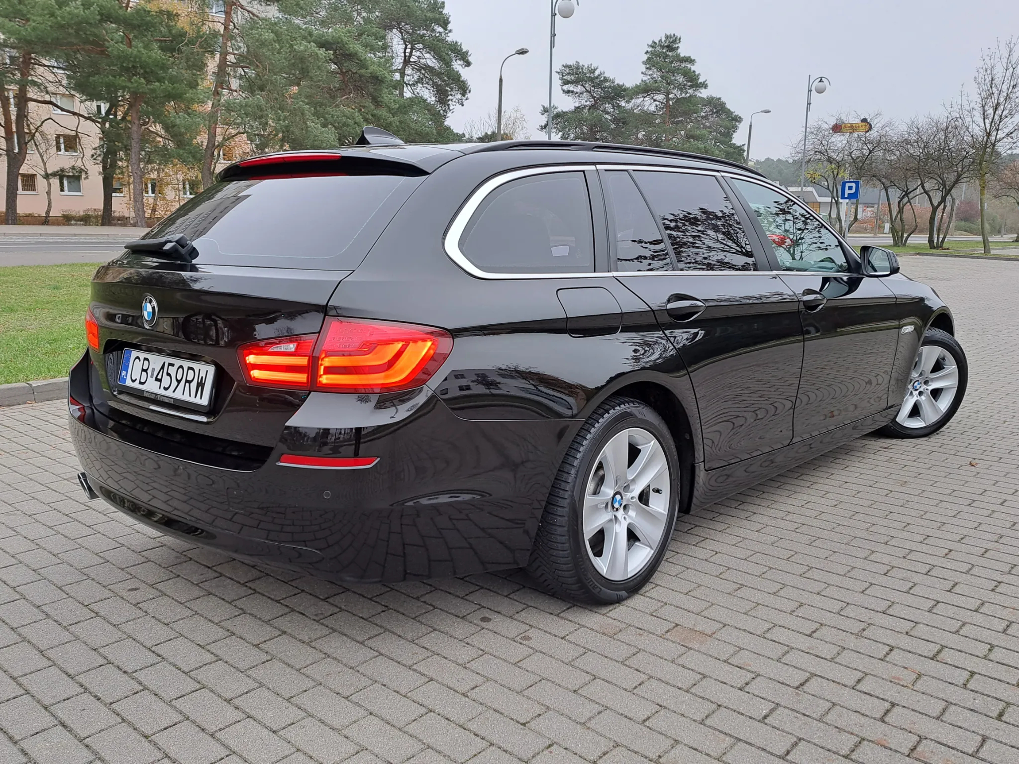 BMW Seria 5 520d Touring - 5