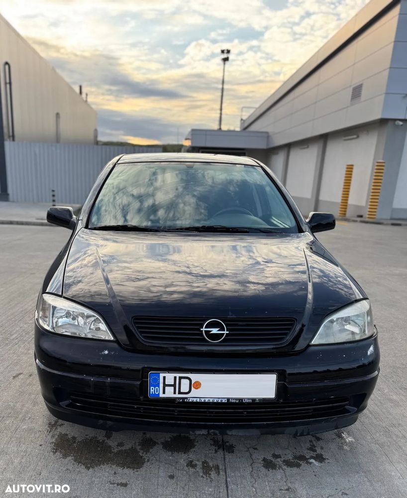 Opel Astra - 1