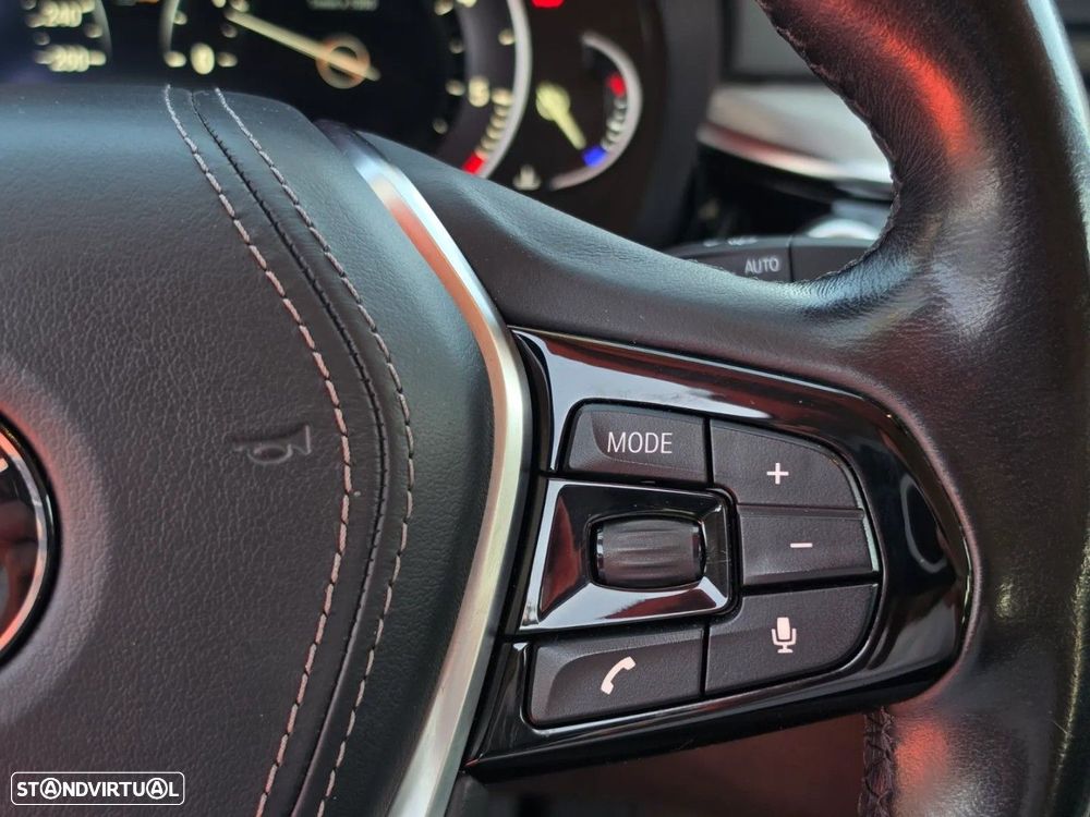 BMW 520 d Line Luxury Auto - 17