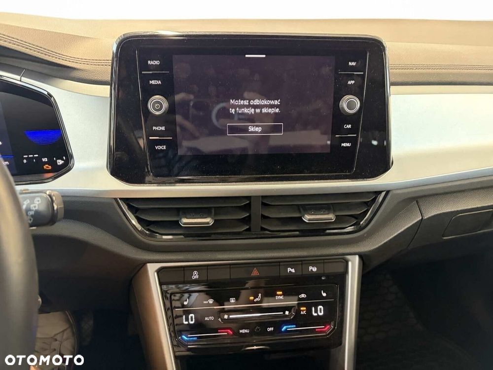 Volkswagen T-Roc 1.5 eTSI Life DSG - 11
