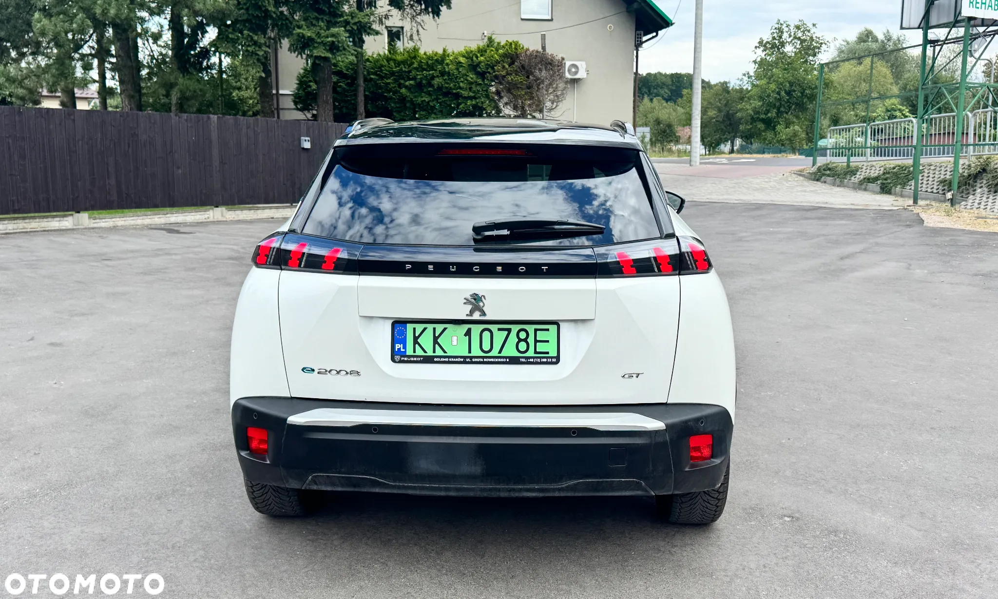 Peugeot 2008 e-2008 GT Line - 10