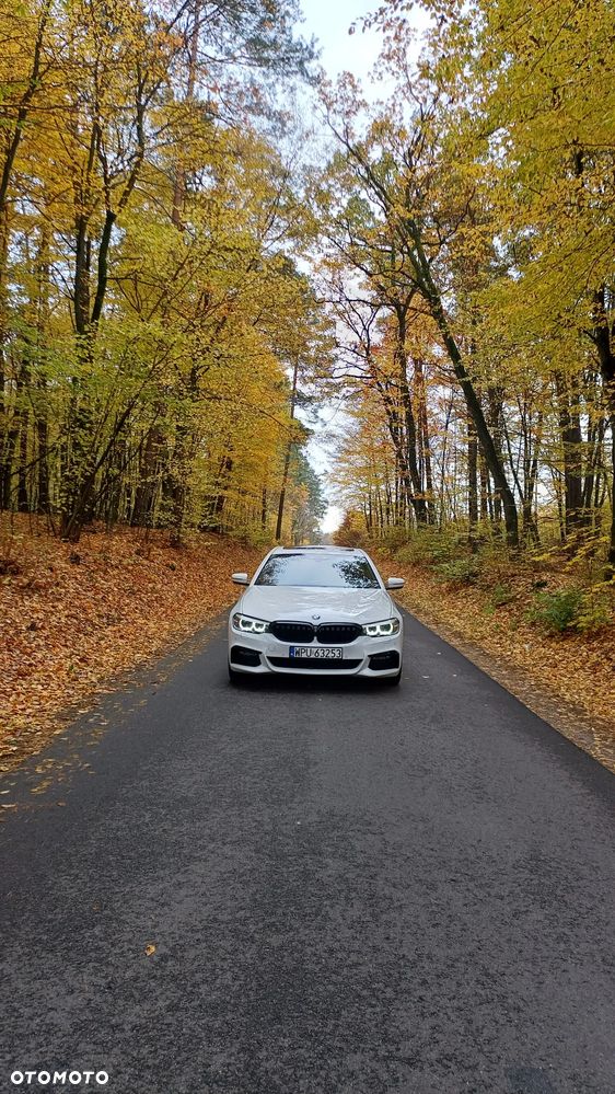 BMW Seria 5 540i GPF Sport Line sport - 8