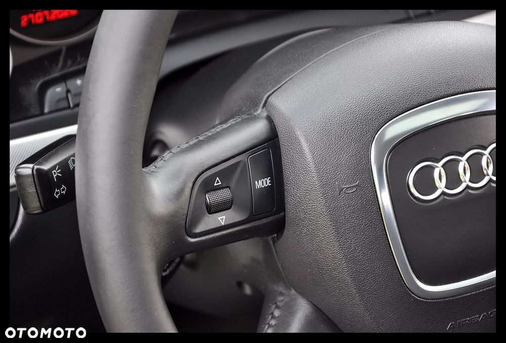 Audi A4 Avant 1.8 T multitronic - 30