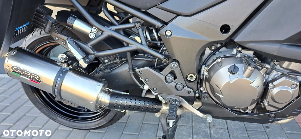 Kawasaki Versys 1000 - 14