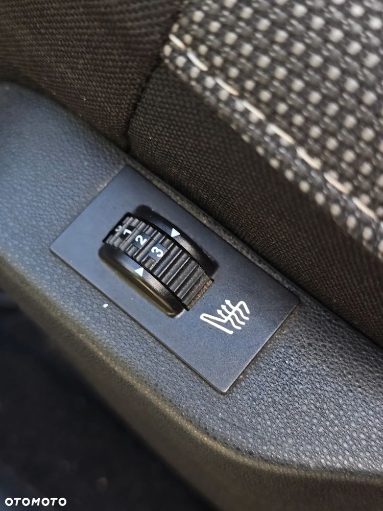 Citroën C4 Cactus e-HDi 92 ETG6 Stop&Start Shine Edition - 31