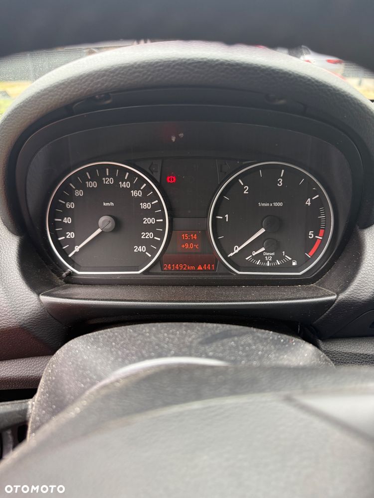 BMW Seria 1 118d - 4