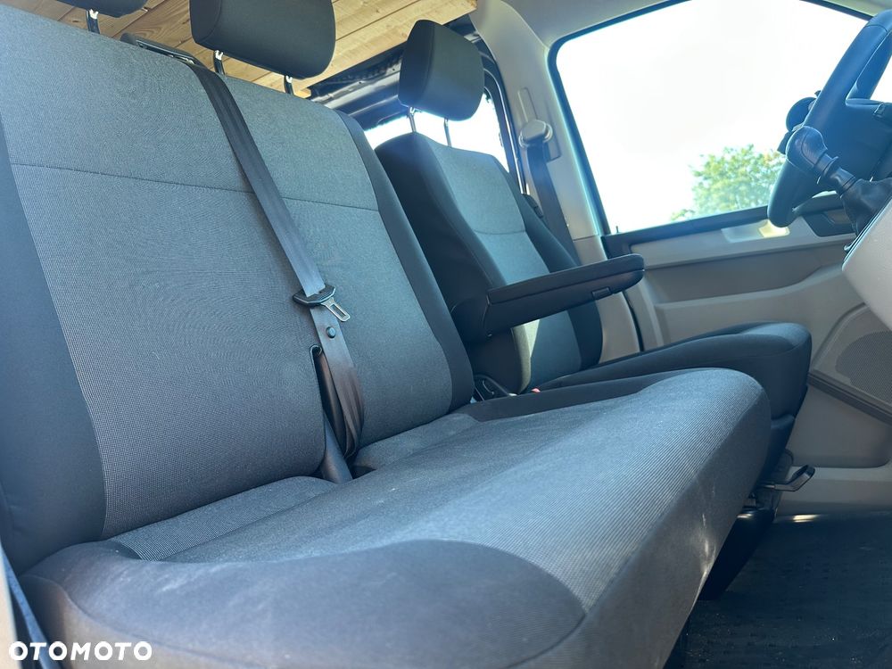 Volkswagen Transporter - 16