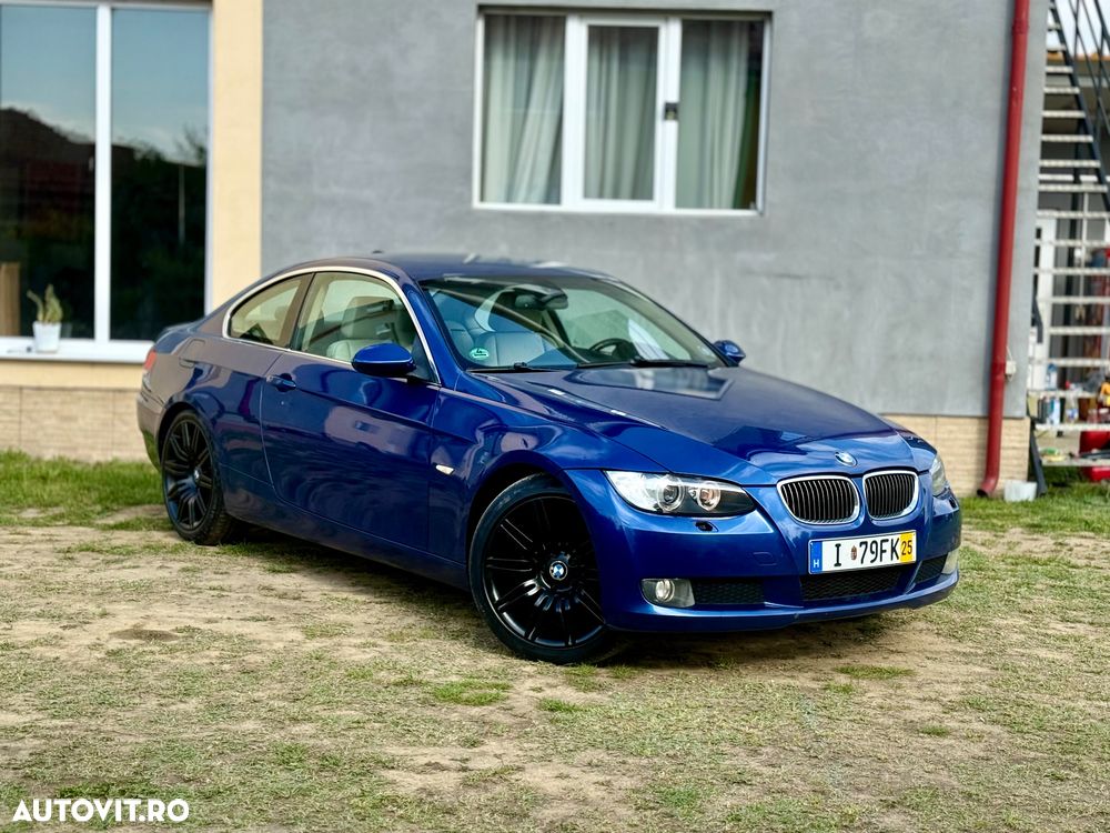 BMW Seria 3 320d Coupe - 2