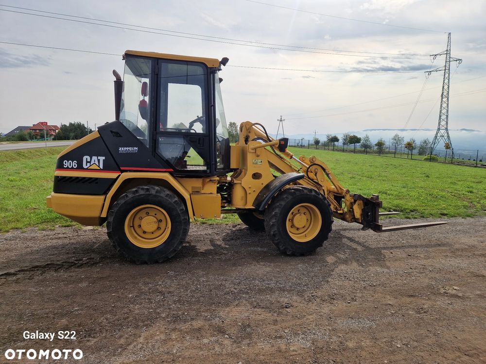 Caterpillar 906 - 4
