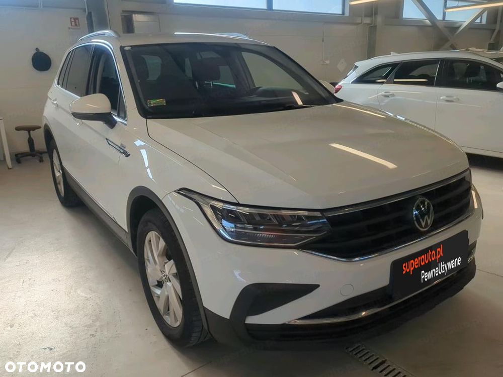 Volkswagen Tiguan 2.0 TSI 4Mot Life DSG - 2