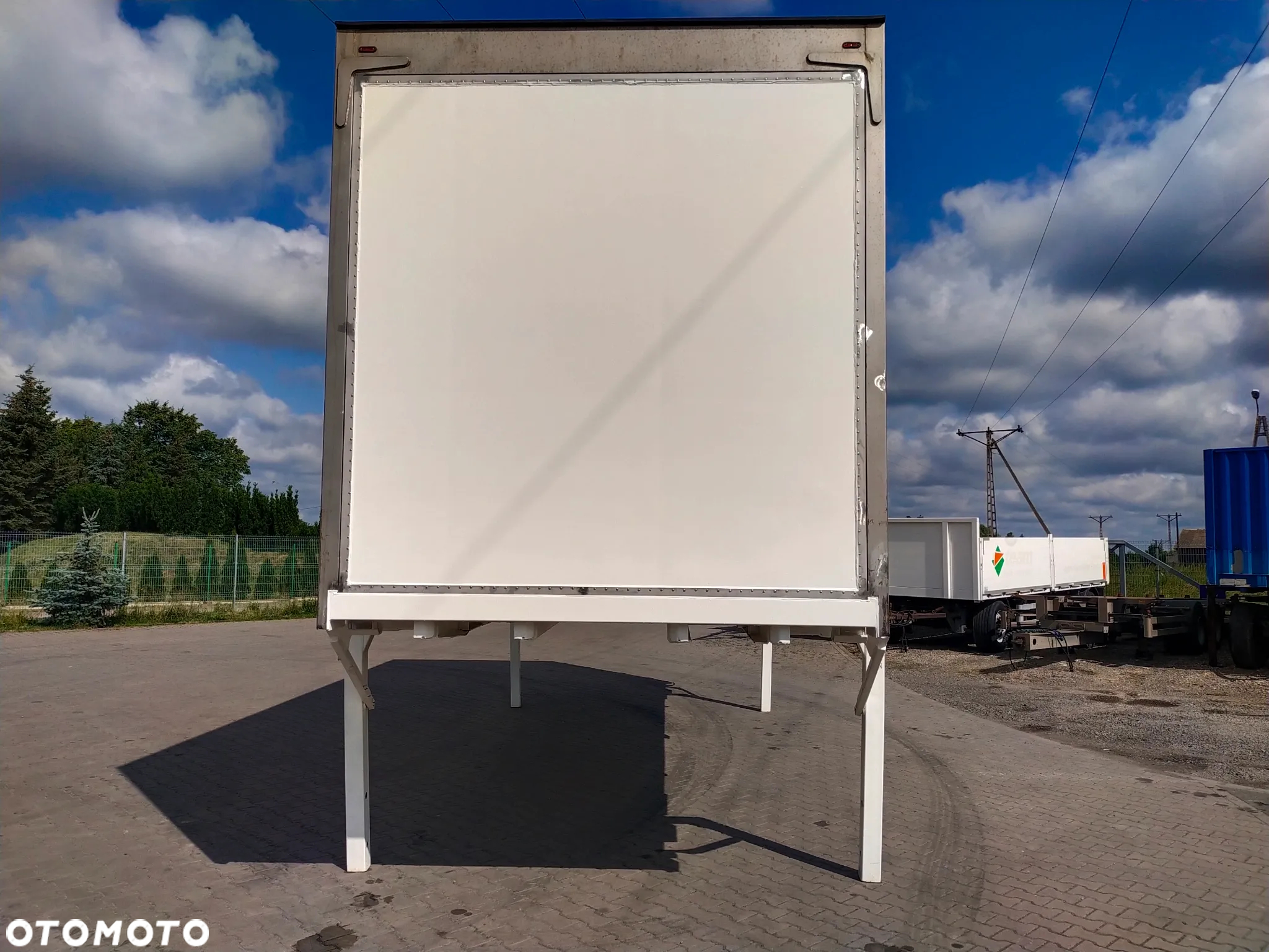 Schmitz Cargobull Izoterma BDF SCHMITZ stan idealny wysokość 258 cm - 4