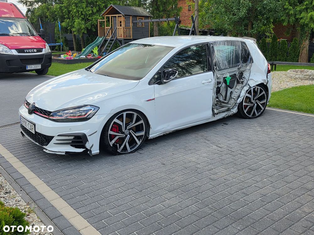 Volkswagen Golf 2.0 TSI BMT GTI Performance DSG - 6