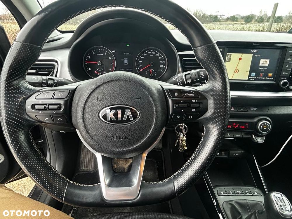 Kia Stonic 1.0 T-GDI L - 8