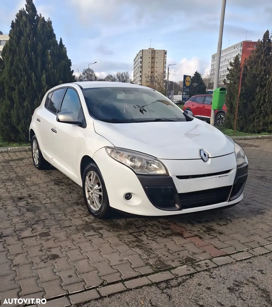 Renault Megane 1.5 dCi Sport Edition - 1