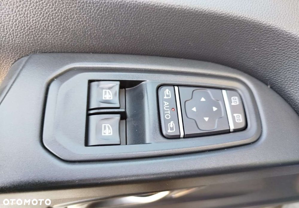 Renault Trafic - 22