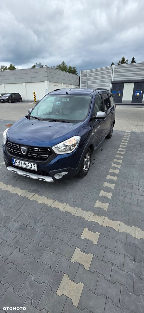 Dacia Lodgy 1.6 SCe Stepway S&S - 13