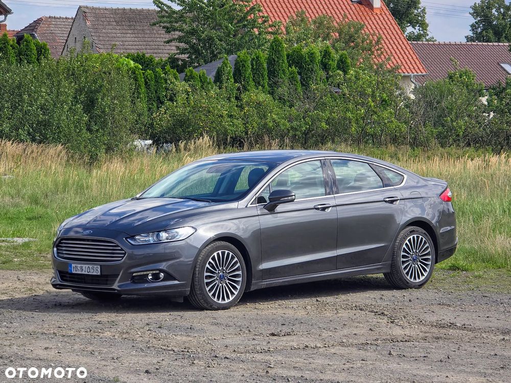 Ford Fusion - 1