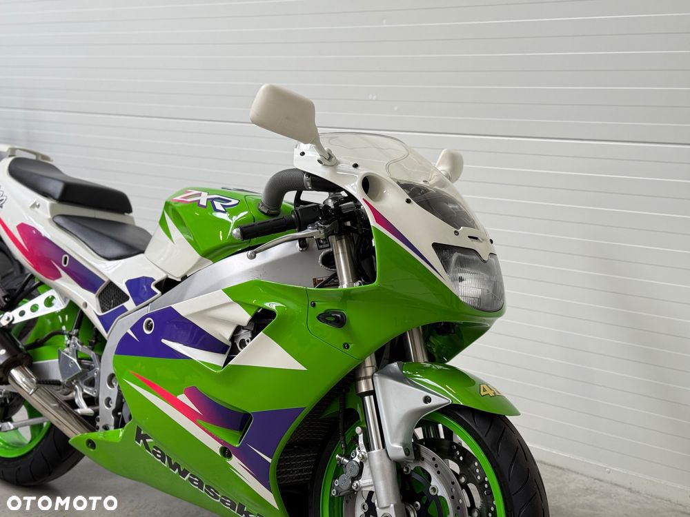 Kawasaki ZXR - 8