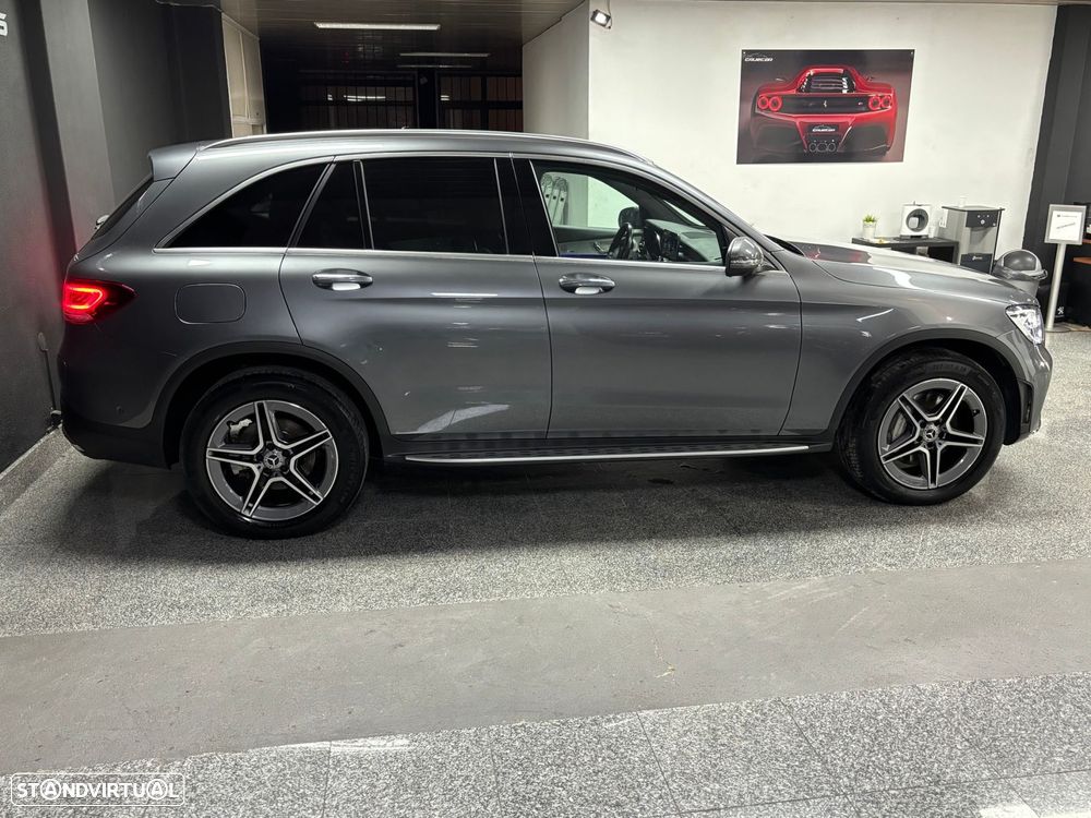 Mercedes-Benz GLC 300 e 4Matic 9G-TRONIC AMG Line - 4