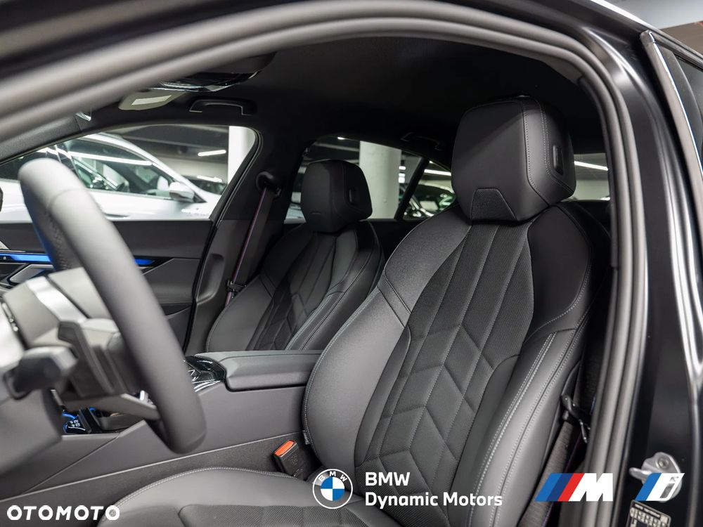 BMW Seria 5 540d xDrive - 15
