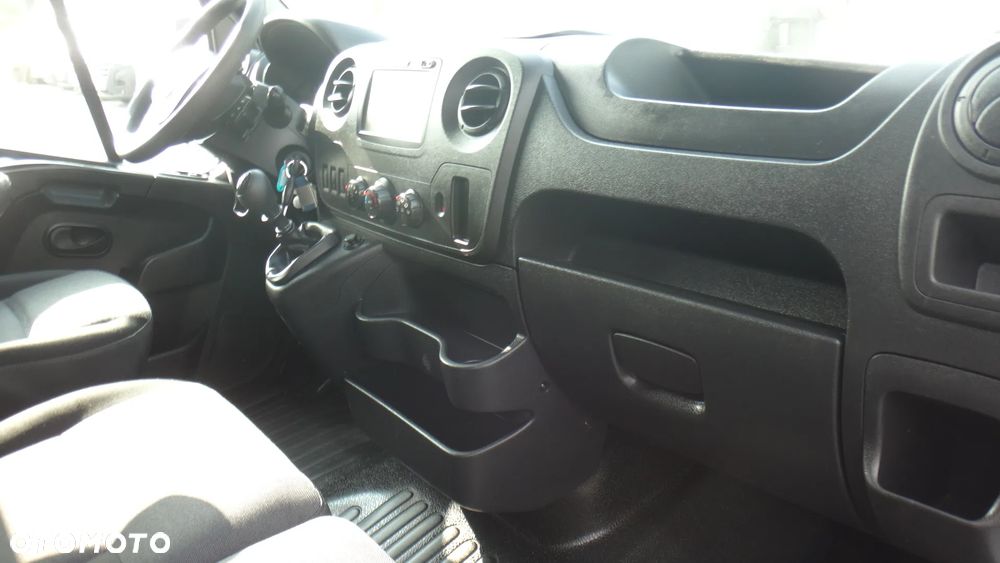 Renault Master - 12