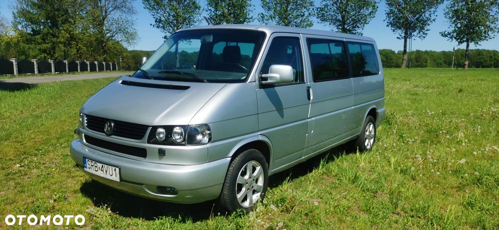 Volkswagen Caravelle - 2