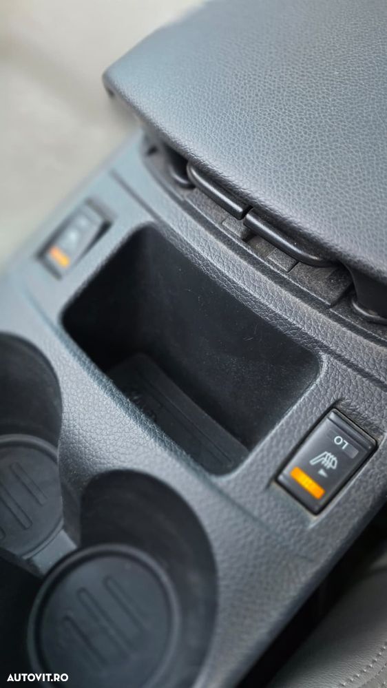 Nissan Qashqai 1.6 DCI ALL-MODE 4x4i PREMIER - 27