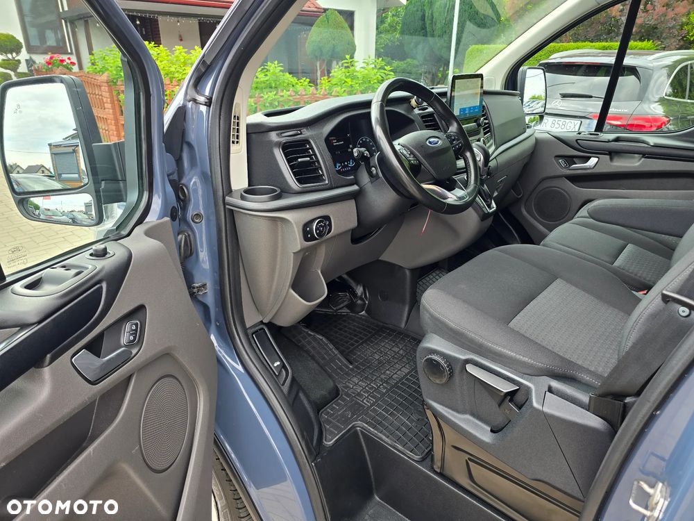 Ford Transit Custom - 8