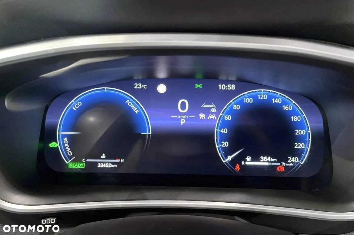 Toyota Corolla Cross 2.0 Hybrid Executive AWD - 16
