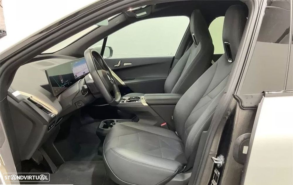 BMW iX xDrive 40 Pack Desportivo - 11