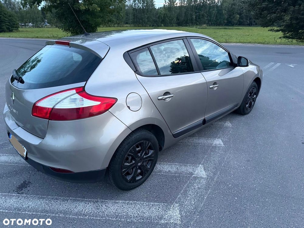 Renault Megane - 14