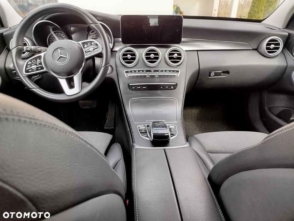 Mercedes-Benz Klasa C 300 de 9G-TRONIC Avantgarde - 6