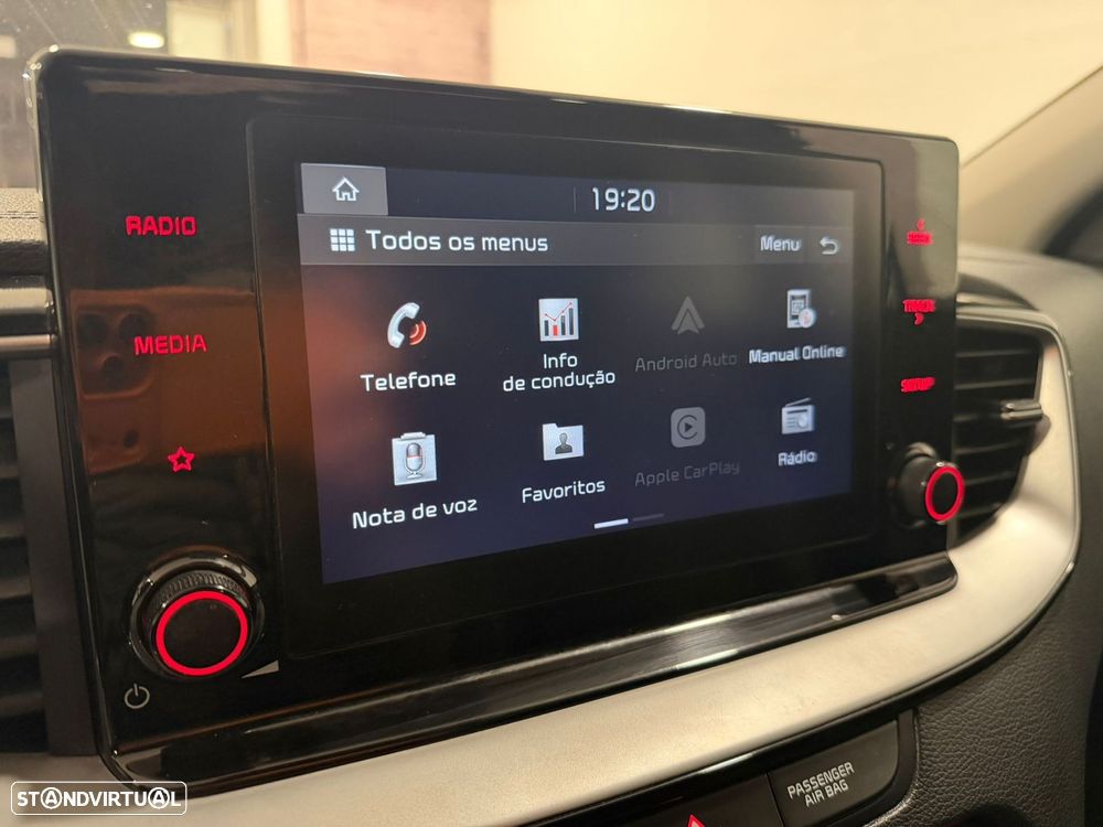 Kia Ceed SW 1.6 CRDi MHEV Drive+SRF - 12