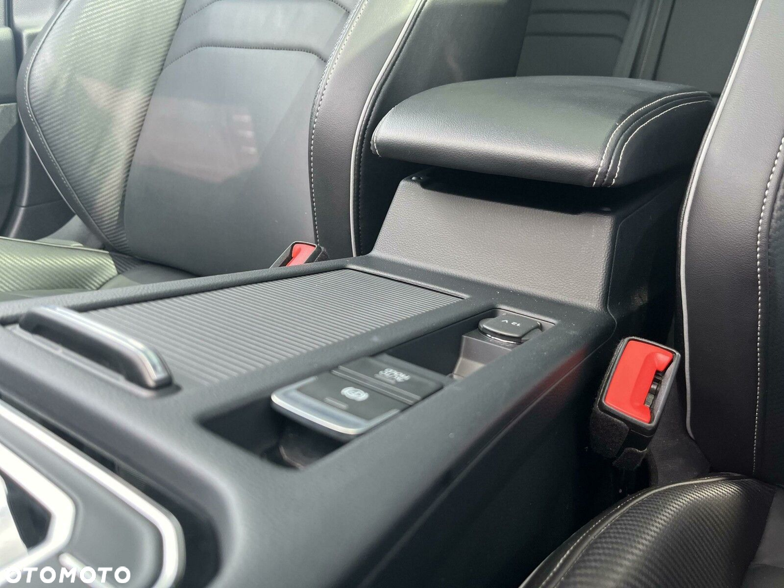 Volkswagen Arteon 2.0 TSI R-Line DSG - 23