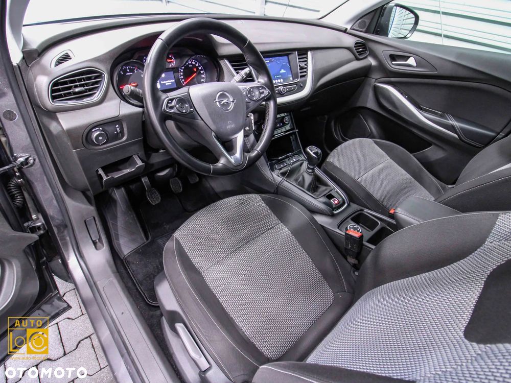 Opel Grandland X 1.2 T Enjoy S&S - 17