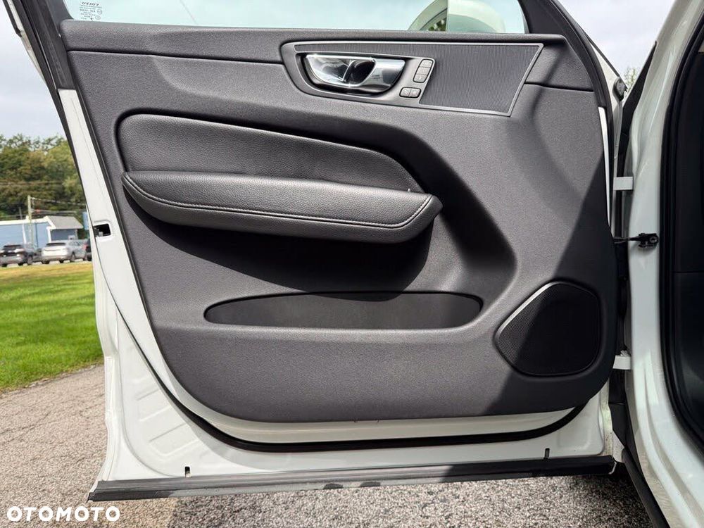 Volvo XC 60 - 29