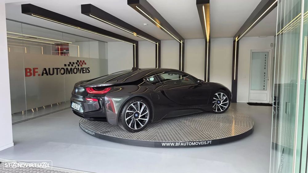BMW i8 Standard - 4