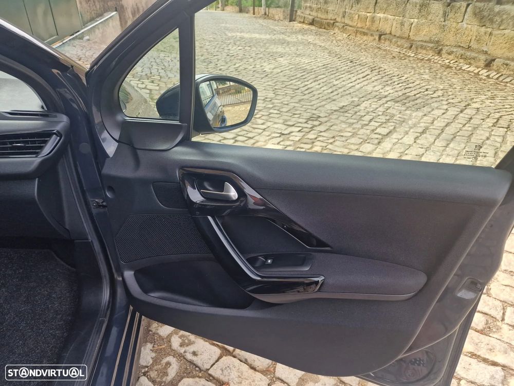 Peugeot 208 1.6 BlueHDi Active - 2