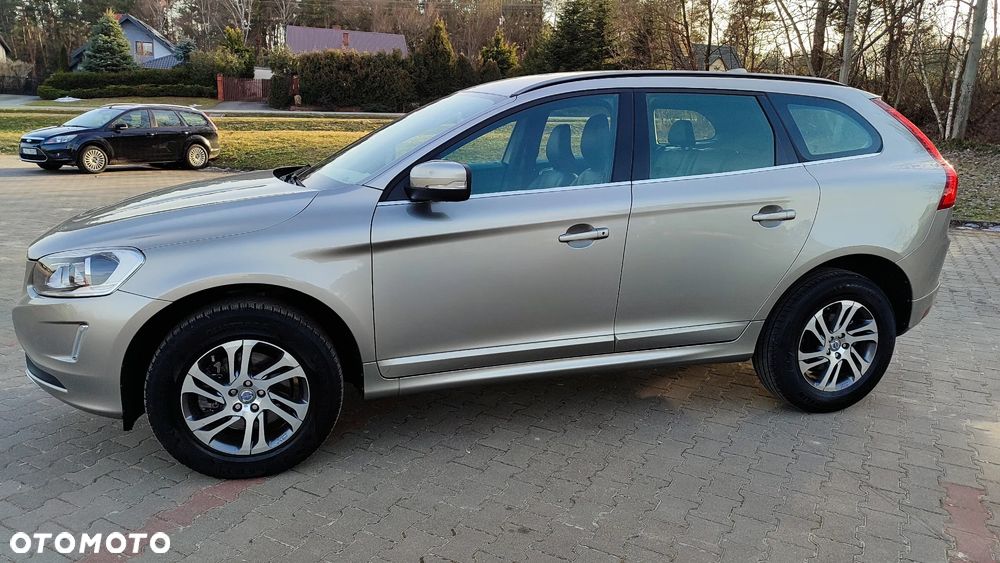 Volvo XC 60 D3 Edition Pro - 4