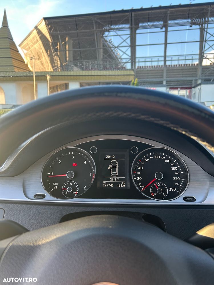 Volkswagen Passat CC 2.0 TDI BMT - 40
