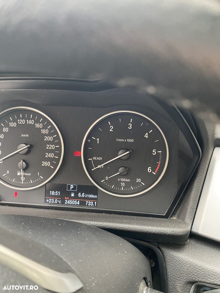 BMW Seria 2 218d Aut. - 7