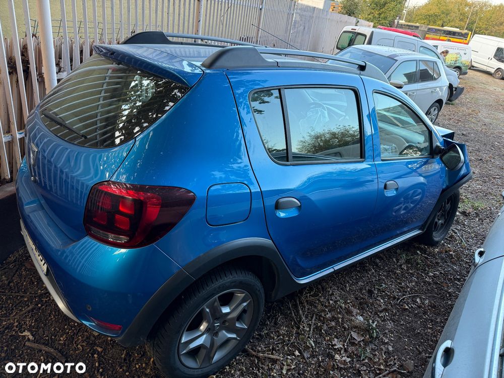 Dacia Sandero Stepway 0.9 TCe Laureate S&S - 4