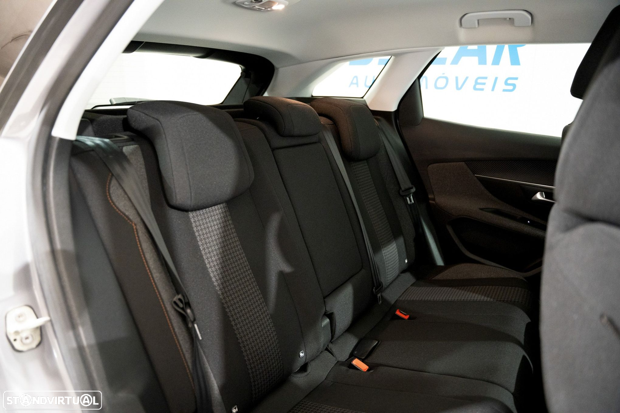 Peugeot 3008 1.2 PureTech Active - 13