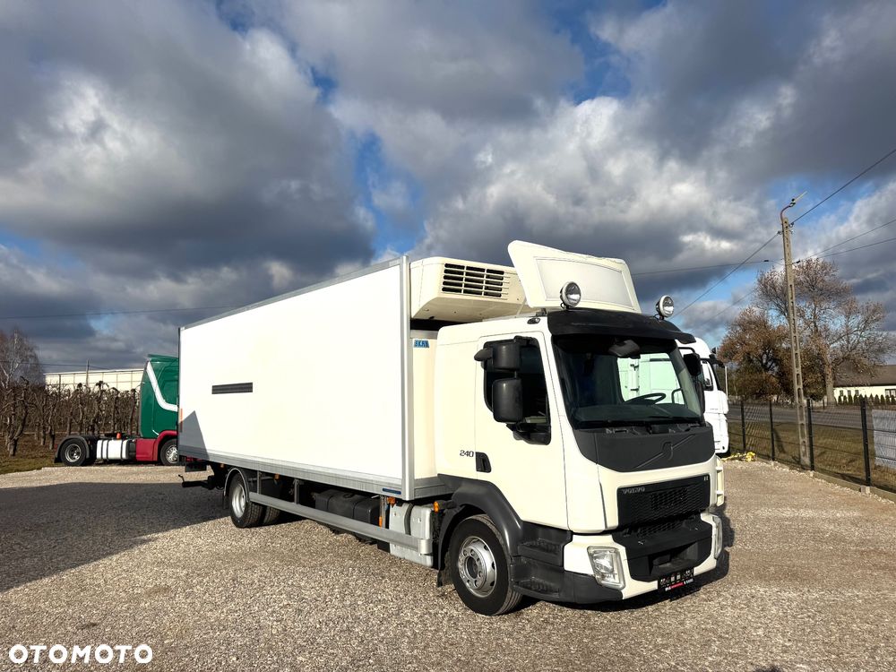 Volvo FL 240 / CHŁODNIA / WINDA ZEPRO - 3